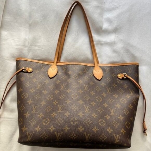 Louis Vuitton Neverfull MM (Medium) Beige Interior - Picture 1 of 13